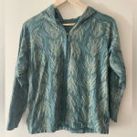 Patagonia Women's Feather Teal Half Zip Lightweight Jacket with Hood Photo 0