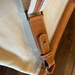 Marco Buggiani Italy cream tan leather messenger bag Photo 4