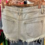 Edikted Jean Shorts Photo 4