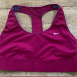Nike  Dri Fit Elastika Women’s‎ Sz M Fuschia Medium Impact Athletic Bra Photo 0