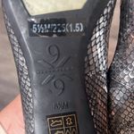 Nine West Women’s Fifth9x9 Silver Metallic Leather faux Snake Skin Sz 5.5M ⚫️ Photo 8