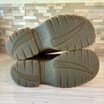 Dr. Martens VINTAGE OXFORD
LACE UP shoes 9797 Very Rare Sz 7 Excellent Condition Photo 6