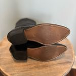 Laredo  Black heeled pull on leather western heeled boots size 7 1/2 Photo 10