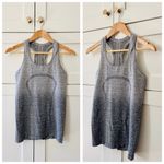 Lululemon  Athletica Swiftly Tech Racerback Tank, White / Dark Cast (Ombre) sz. 6 Photo 4