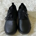 CLOVE WOMEN'S CLASSIC ALL BLACK OPTION SNEAKER SIZE 6.5 Photo 1