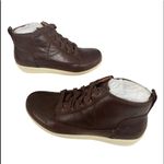 Vionic Shawna Brown Leather High Top Sneaker Bootie Size 5 NEW $150 Photo 2