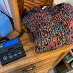 NEW Chelsea & Theodore open knit sweater v neck earth tones Women’s Size Medium Photo 11