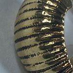 Half Hoop Vintage Pierced Post Earrings Womens Gold Tone Ridged Ribbed Textured Photo 9