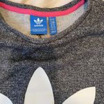 Adidas short sleeve sweatshirt with lace up sides Photo 3