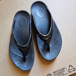Oofos Sandals Black Size 7 Photo 8