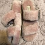 UGG  Platform Slipper Sandals Photo 2