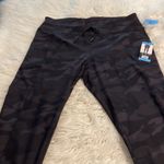 Spyder  Active size 3X inseam 27” brand new with tag black camo Photo 12