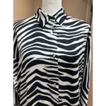 TOVE Stevie Oversized Zebra Photo 3