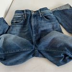 Mother High Waisted Rascal Ankle Slit Flip Zip Fly Blue Denim Jeans Size 26 Photo 5