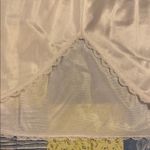 Elegant White Nylon Half Slip Warner’s Photo 1