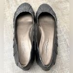 Talbots Pleated Leather Ballet Flats Womens 7 Pewter Metallic Silver Career Work Photo 2