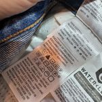 Levi's Wedgie Women's Raw Hem Tapered Ankle Jeans Blue Denim Acid Wash Size 30 Photo 9