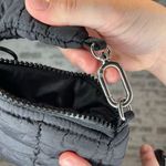 Puffer pouch | black quilted bag Photo 7