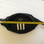 Adidas NWOT  Originals Black and White National Waist Fanny Pack OS Photo 9