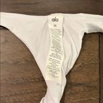 Alo Yoga New With Tags White All Don’t Get It Twisted Tank Sz M Photo 8