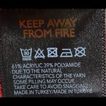 Urban Outfitters  Carla Long Sleeve
Laddered Slash Neck Knit Top. Size Large Photo 6