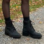 Timberland  Women's Boots  size 7.5 Photo 0