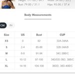 Berlook Jacquard Knot Bikini Top ONLY 43 Red Size M Photo 8