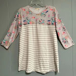 Southern Stitch NWT  Gray Tunic Dreamcatcher Top / Sleeves Stripe Body Size Small Photo 0