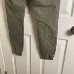 Women's Olive Cargo Jogger Pants Size 9/10 Green Photo 7