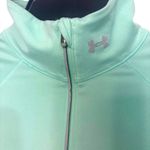 Under Armour pullover, wintergreen, back and sleeve pockets, 1/2 zip, athletic Photo 2