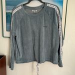 Hurley  stretch corduroy shirt size medium Photo 5