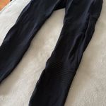 Fabletics Leggings Photo 1