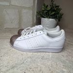 Adidas Original superstar white on white rose gold steel toe sneakers sz 6 Photo 2