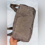 Baggallini  Everywhere Nylon Crossbody Bag Photo 3