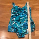 Croft & Barrow  women’s multi color one piece swim suit size 14 . Photo 2