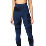 Sweaty Betty Interval Seamless 7/8 Leggings (XS) Sports tank M)Black and Navy Photo 0