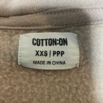Cotton On quarter zip Photo 1