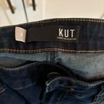 Kut From The Kloth  Diana Skinny Jeans Size 6 Dark Wash Photo 4