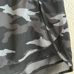 Athleta Women’s Mesh Racer Shorts 4” Camo Photo 2