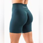 Alphalete Amplify Shorts High Rise NEW Small 6.5” Midnight Workout Photo 3