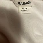 Garage White  Tank Photo 1