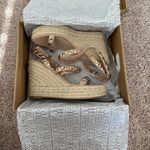 Steve Madden Sessions Tan Wedges Platform Heels Sandals Photo 2