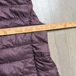 Uniqlo Down Fill Puffer Vest Women's XL Ultra Light Wine Zip Water Resistant Photo 1