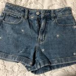 PacSun Daisy Embroidered Mom Shorts Photo 0