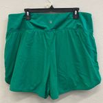 Spyder  Green Women's High Waisted Athletic Shorts with Liner XXL Photo 4