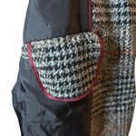 NWOT Women’s Classic Plaid Tweed Blazer with inside pockets Black Size L Photo 5