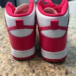 Nike Dunks High Pink Photo 1