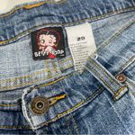 Betty Boop Vintage Women 29 Embroidered Back Floral Blue Denim Jean Shorts Photo 4