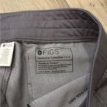 FIGS  scrub joggers Photo 2