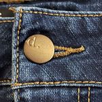 D. Jeans Ripped Photo 5